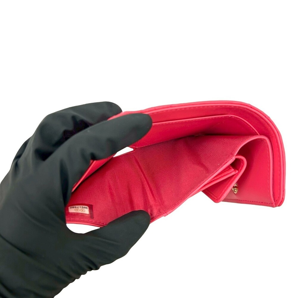 CHANEL Authentic Pink Leather Logo Wallet - Picture 8 of 10